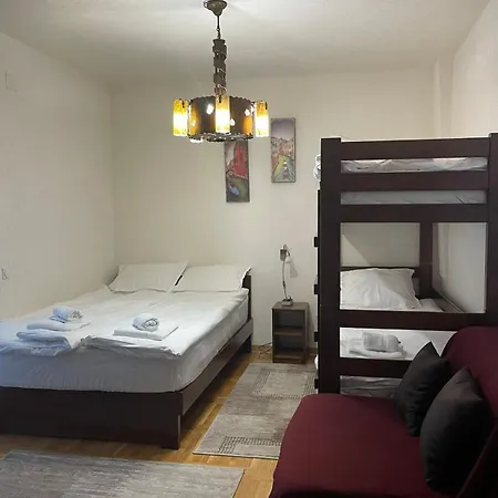 Sa Terasom Mina Appartement *